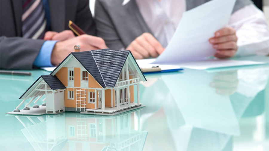 Môi giới bất động sản